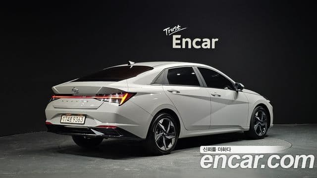 Hyundai Avante 2022 — Фото 2/20