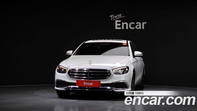 Mercedes-Benz E-Class 2021 — Фото 3/20
