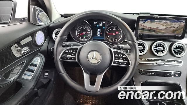 Mercedes-Benz C-Class 2019 — Фото 15/20