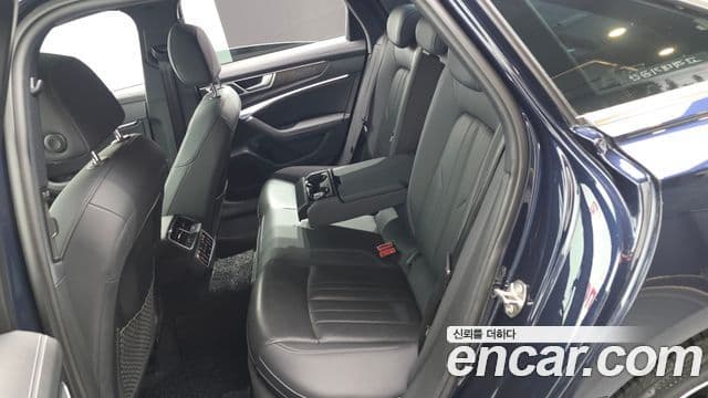 Audi A6 2021 — ფოტო 12/20