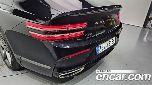 Genesis G80 2023 — Şəkil 28/34