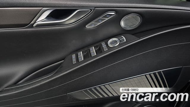 Genesis G80 2023 — Şəkil 10/34