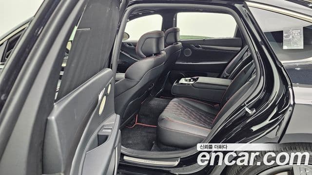 Genesis G80 2023 — Şəkil 14/34