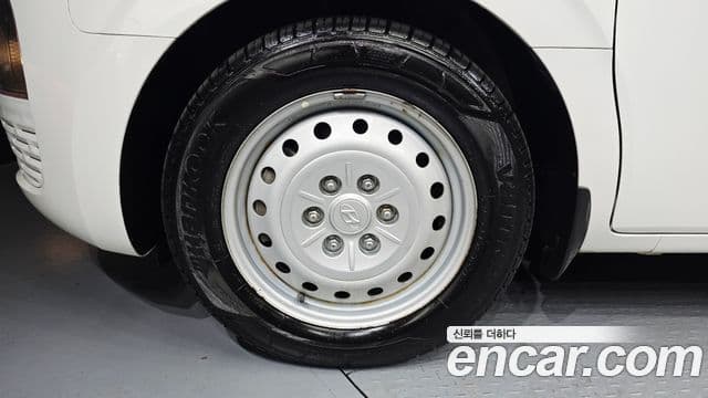 Hyundai Staria 2022 — фото 5 из 20