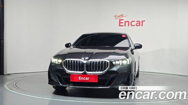 BMW 5 Series 2024 — ფოტო 3/20