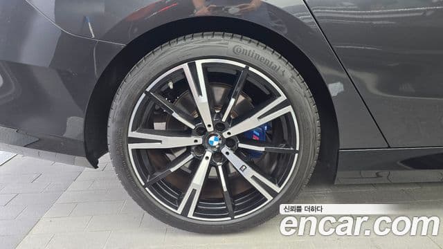BMW 5 Series 2024 — ფოტო 5/20
