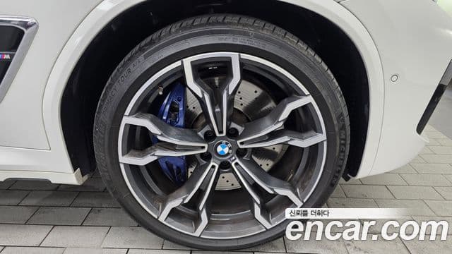 BMW X4M 2020 — Photo 22/32