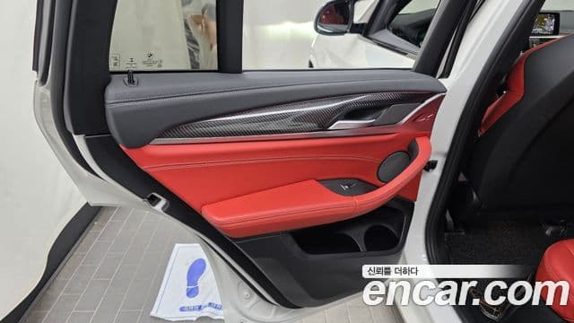 BMW X4M 2020 — Photo 7/32