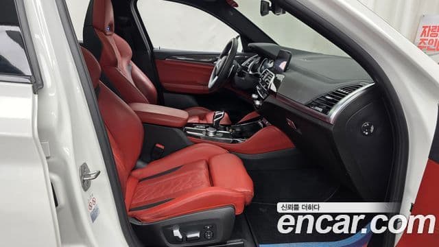 BMW X4M 2020 — Photo 27/32