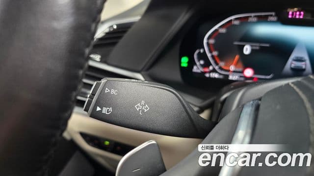BMW X7 2022 — Photo 25/35