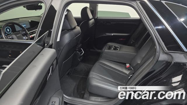 Hyundai Grandeur 2023 — Фото 12/20