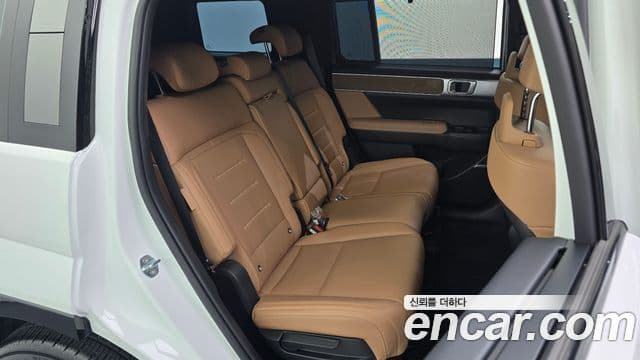 Hyundai Santa Fe 2024 — ფოტო 11/20
