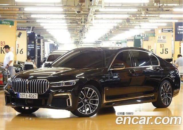 BMW 7 Series 2022 — Şəkil 20/20