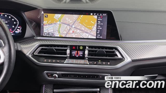 BMW X5 2020 — ფოტო 13/20