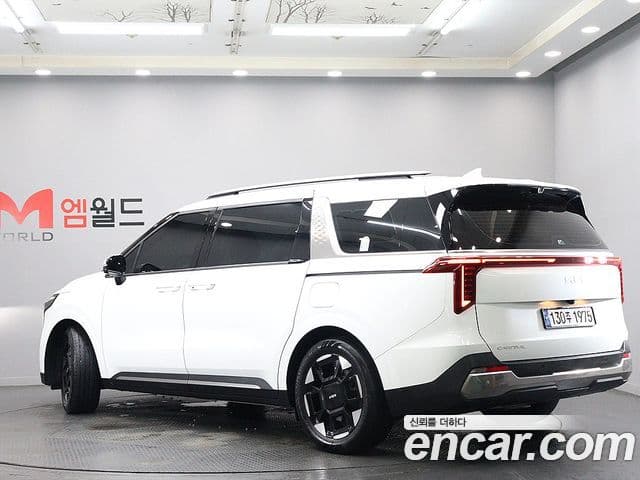 Kia Carnival 2024 — Фото 3/20