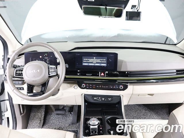 Kia Carnival 2024 — Фото 12/20
