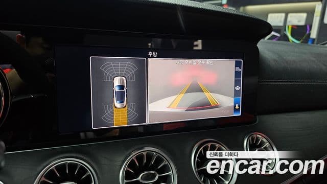 Mercedes-Benz E-Class 2018 — Şəkil 15/20