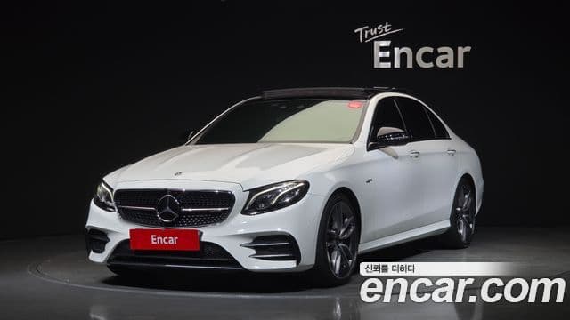 Mercedes-Benz E-Class 2019 — ფოტო 1/20