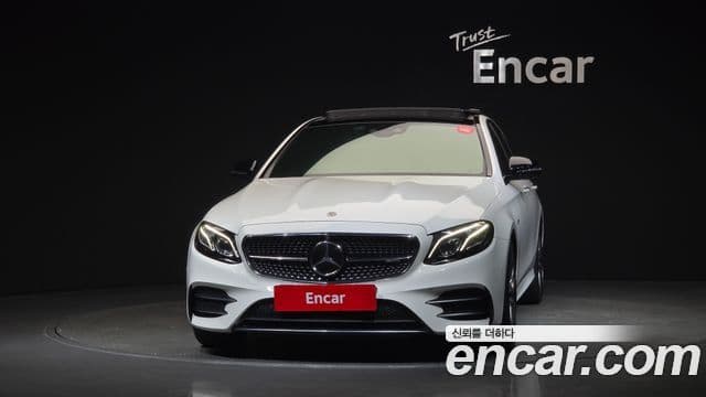 Mercedes-Benz E-Class 2019 — ფოტო 3/20