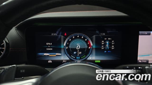 Mercedes-Benz E-Class 2019 — ფოტო 8/20