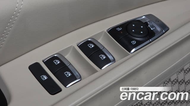 Kia Carnival 2025 — Şəkil 24/39