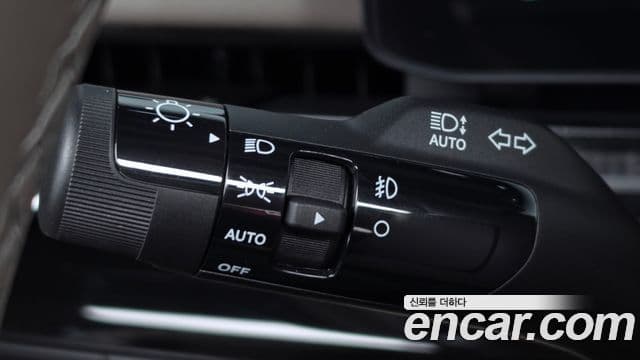 Kia Carnival 2025 — Şəkil 36/39