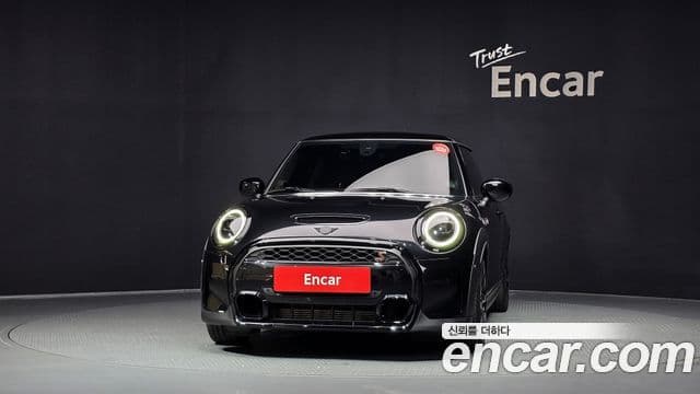 Mini Cooper S 2022 — ფოტო 2/20