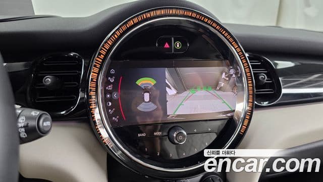 Mini Cooper S 2022 — ფოტო 14/20