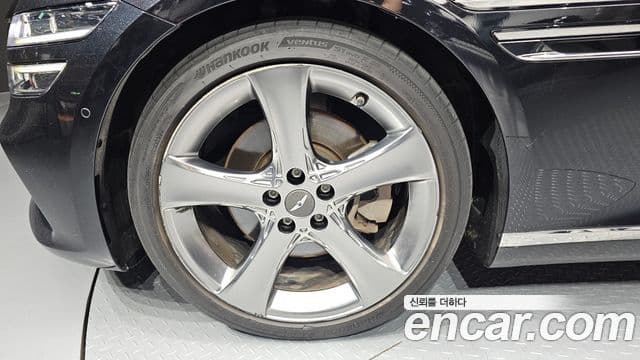Genesis G80 2020 — Şəkil 19/20