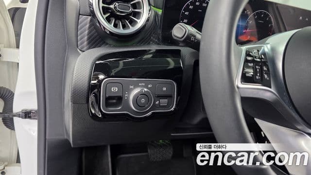 Mercedes-Benz A-Class 2024 — Şəkil 15/20