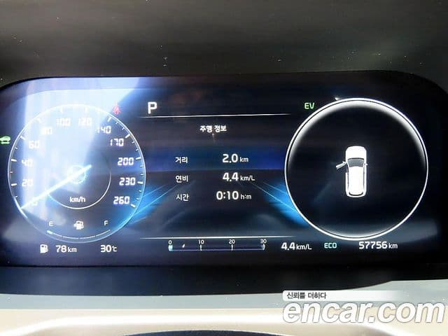Kia Sorento 2023 — ფოტო 7/20