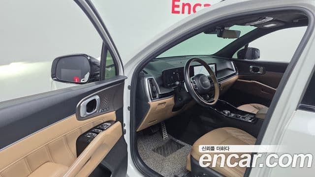 Kia Sorento 2023 — Şəkil 8/20