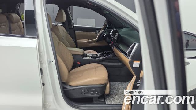Kia Sorento 2023 — Şəkil 11/20