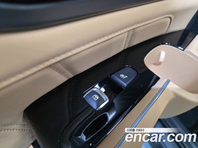 Kia Sorento 2023 — ფოტო 13/20