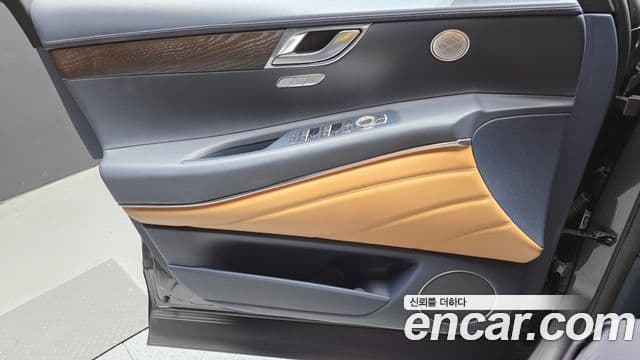 Genesis GV80 2020 — Photo 13/30