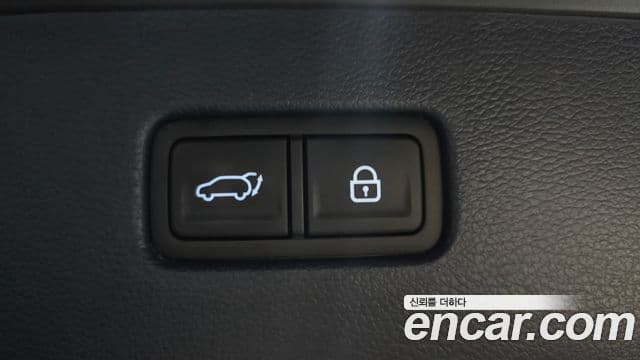 Genesis GV80 2020 — Photo 18/30