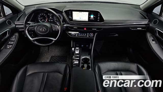 Hyundai Sonata 2022 — ფოტო 7/20