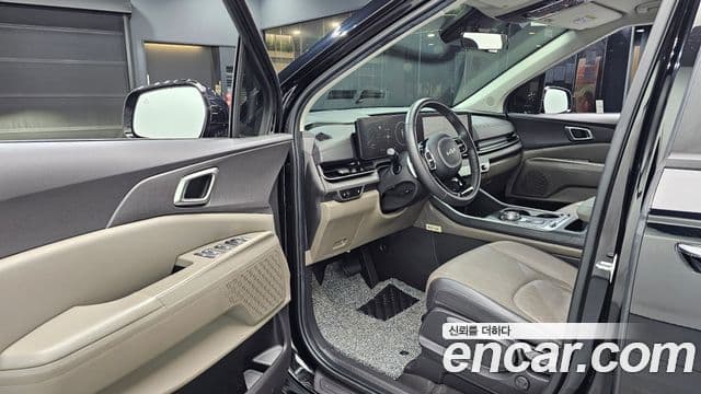 Kia Carnival 2024 — ფოტო 10/20