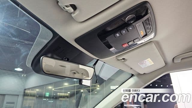 Kia Carnival 2024 — ფოტო 20/20
