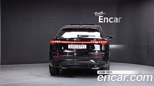 Audi Q5 2025 — ფოტო 4/20