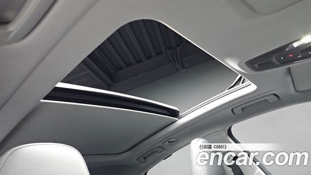 Audi Q5 2025 — ფოტო 19/20