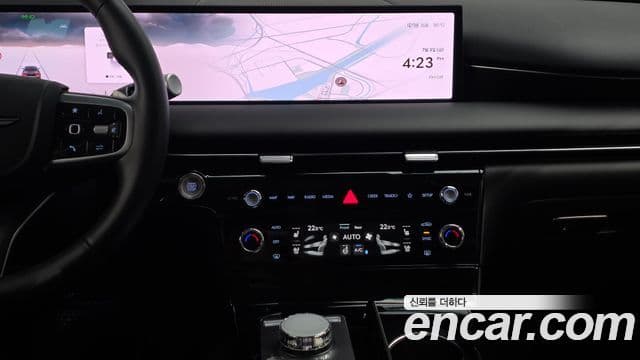 Genesis Electrified G80 2024 — Şəkil 13/20