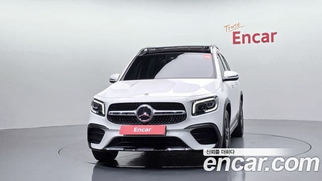 Mercedes-Benz GLB-Class 2021 — ფოტო 3/20