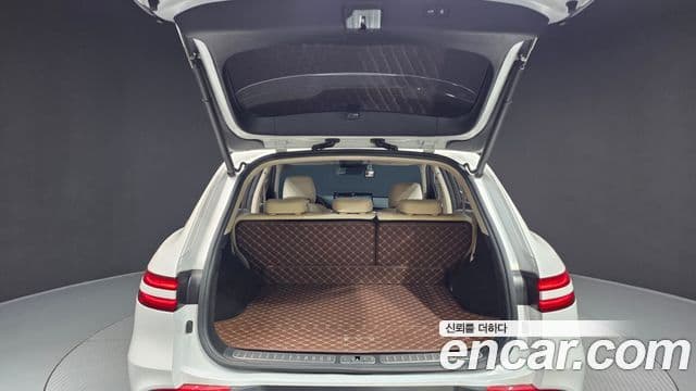 Genesis GV70 2021 — Şəkil 20/20