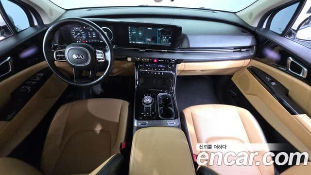 Kia Carnival 2021 — ფოტო 7/20