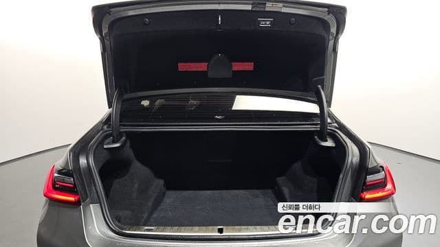 BMW 7 Series 2021 — фото 20 из 20