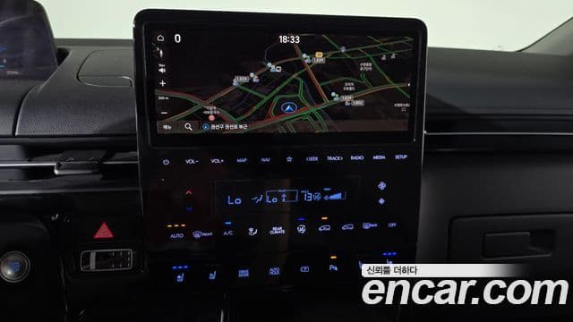Hyundai Staria 2022 — Фото 12/20