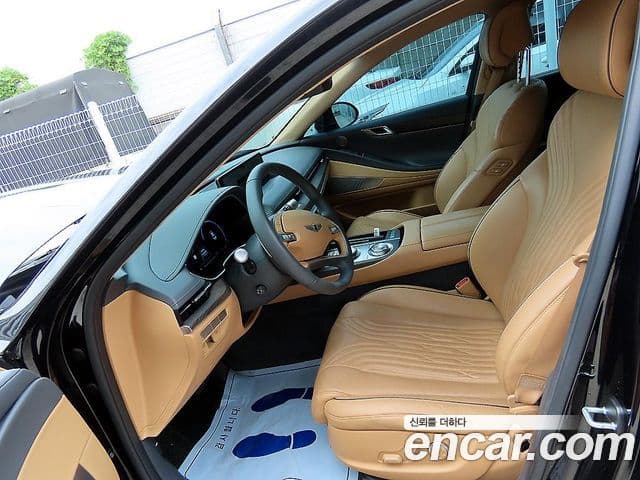 Genesis Electrified G80 2023 — фото 4 из 20