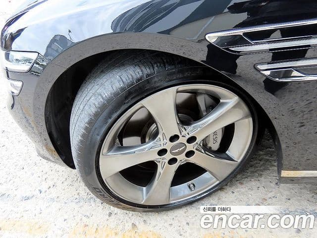 Genesis Electrified G80 2023 — фото 20 из 20