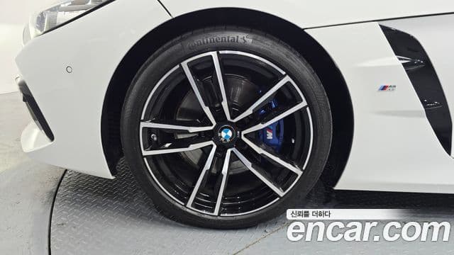 BMW Z4 2025 — Фото 5/20
